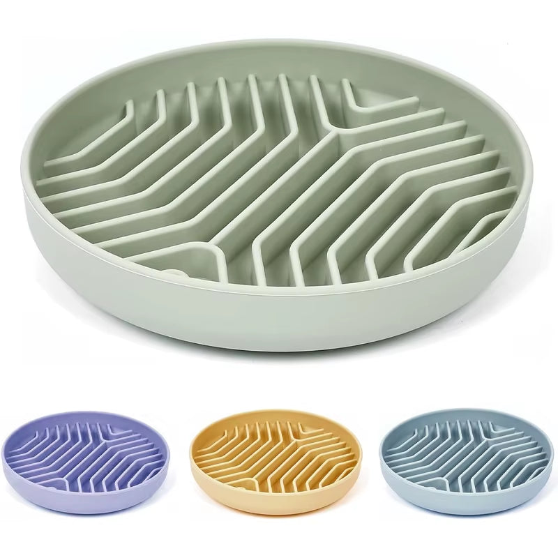 Silicone Pet Lick Mat – Slow Feeding Placemat for Dogs & Cats, Anxiety-Relief Licking Plate for Bath or Mealtime